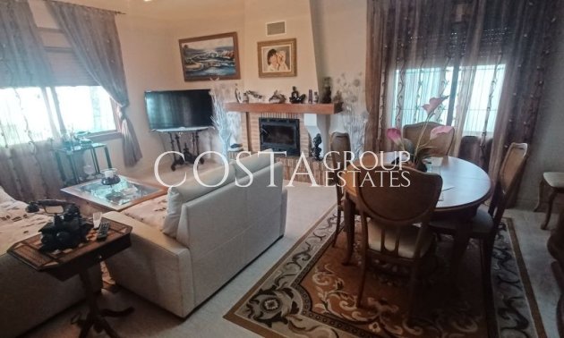 Herverkoop - Villa -
Orihuela Costa