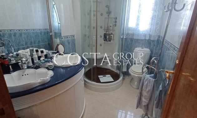 Herverkoop - Villa -
Orihuela Costa