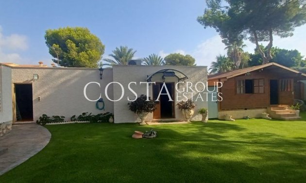 Herverkoop - Villa -
Orihuela Costa