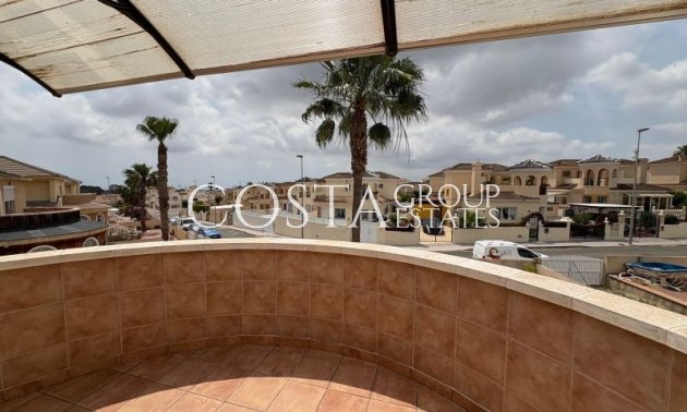 Revente - Villa -
Pilar de la Horadada - Pinar de Campoverde