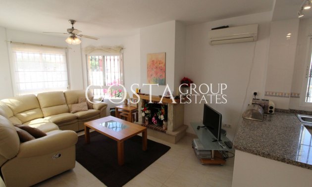 Herverkoop - Villa -
Cartagena - El Algar