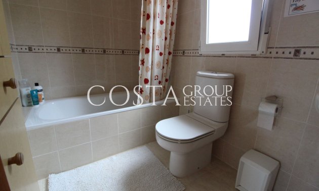 Herverkoop - Villa -
Cartagena - El Algar