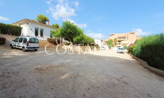 Herverkoop - Villa -
Teulada - Moraira