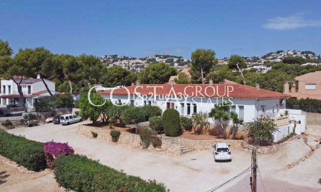 Herverkoop - Villa -
Teulada - Moraira