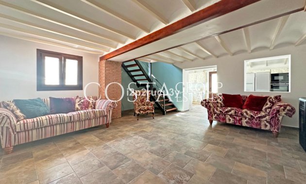 Herverkoop - Villa -
Teulada - Moraira