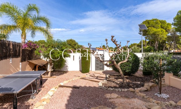 Resale - Villa -
Teulada - Moraira