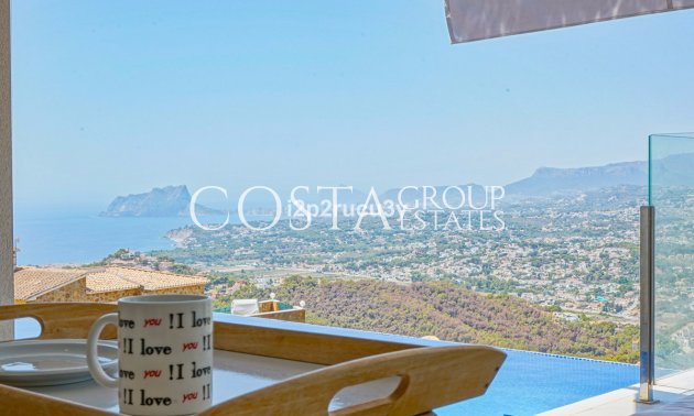 Resale - Villa -
Benitachell - Cumbre Del Sol