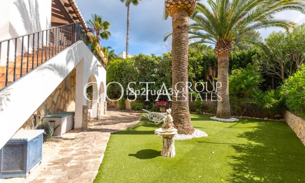 Resale - Villa -
Teulada - Moraira