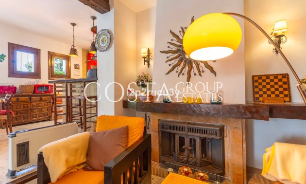 Resale - Villa -
Teulada - Moraira