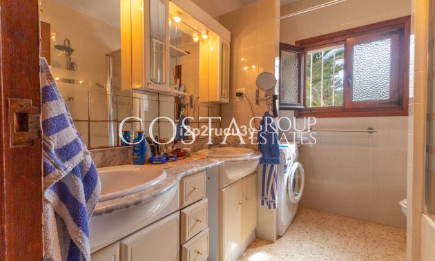 Resale - Villa -
Teulada - Moraira