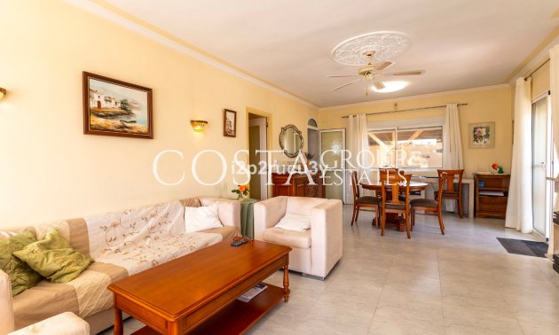 Herverkoop - Villa -
Teulada - Moraira