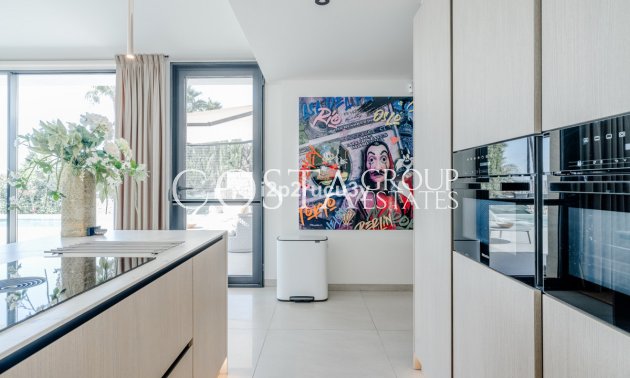 Herverkoop - Villa -
Benissa - Pedramala