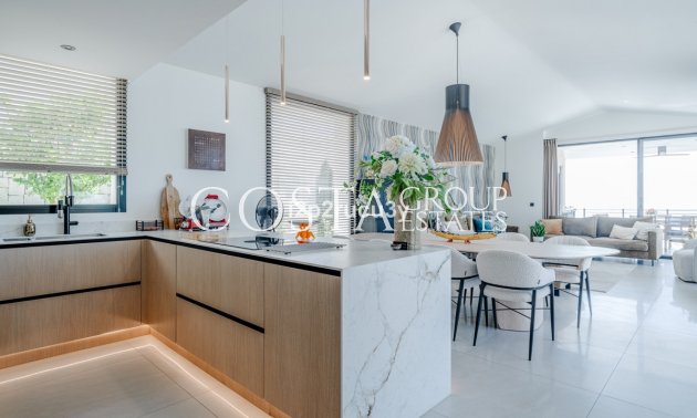 Herverkoop - Villa -
Benissa - Pedramala