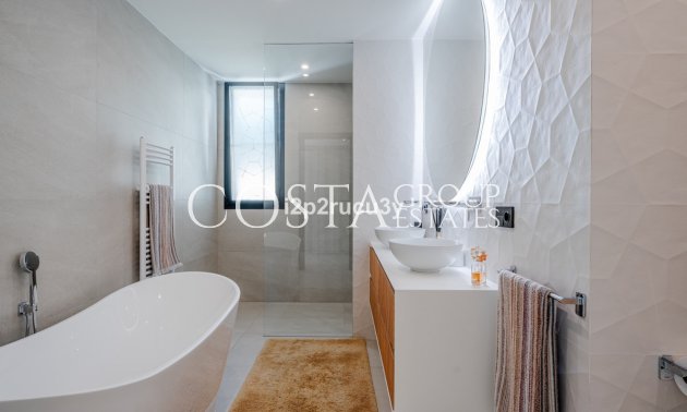 Herverkoop - Villa -
Benissa - Pedramala