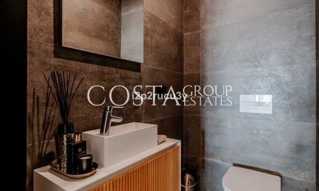 Herverkoop - Villa -
Benissa - Pedramala