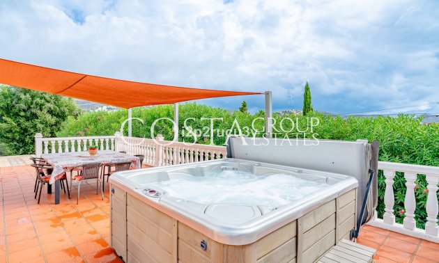 Herverkoop - Villa -
Teulada - Moraira