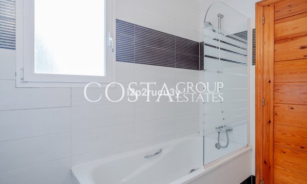 Herverkoop - Villa -
Teulada - Moraira