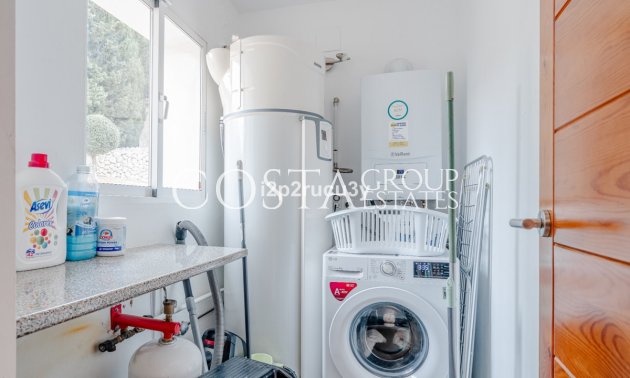 Herverkoop - Villa -
Teulada - Moraira