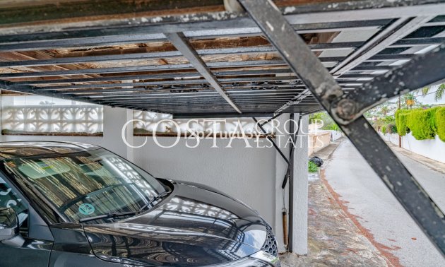 Herverkoop - Villa -
Teulada - Moraira