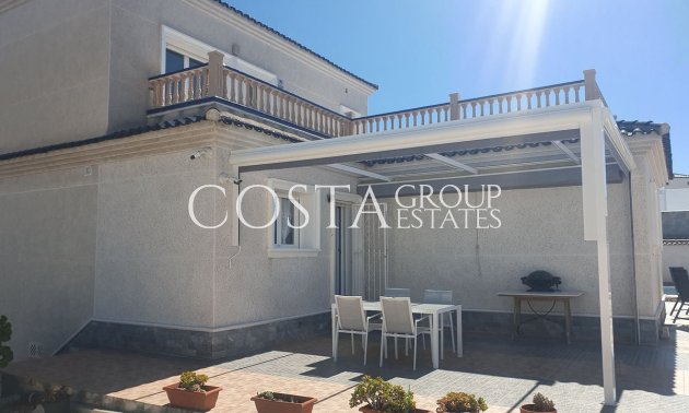Resale - Villa -
Algorfa