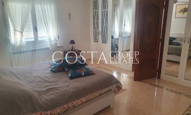 Resale - Villa -
Algorfa