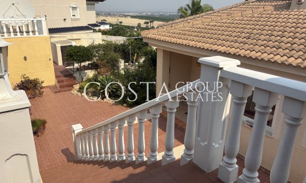 Resale - Villa -
Algorfa