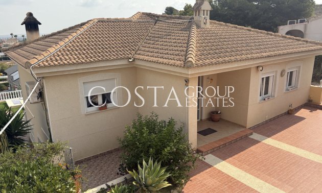 Resale - Villa -
Algorfa
