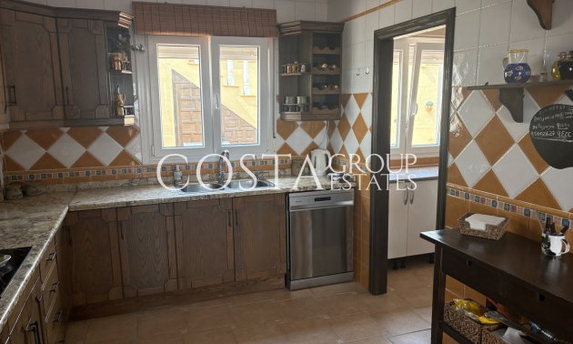 Resale - Villa -
Algorfa