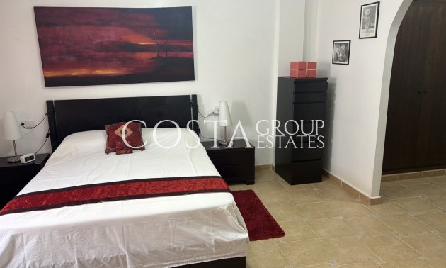 Resale - Villa -
Algorfa