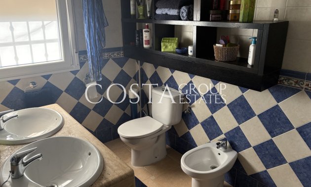 Resale - Villa -
Algorfa