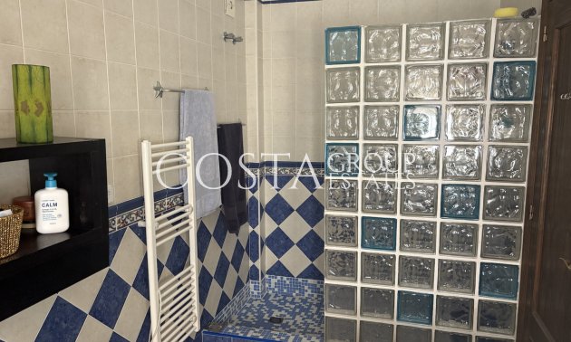 Resale - Villa -
Algorfa