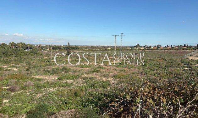 Herverkoop - Huis -
Algorfa