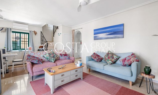 Resale - Villa -
Orihuela Costa