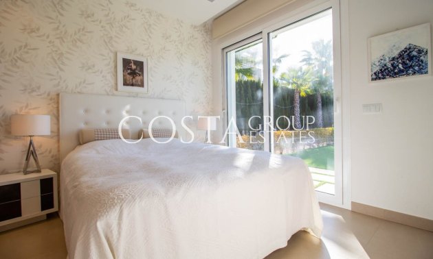 Herverkoop - Villa -
Orihuela Costa - Las Colinas Golf