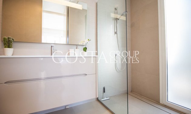 Herverkoop - Villa -
Orihuela Costa - Las Colinas Golf