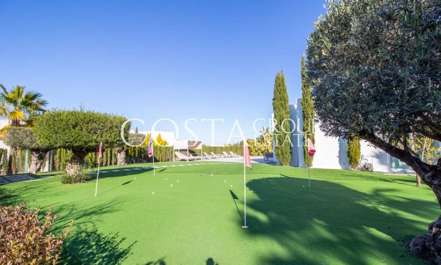 Herverkoop - Villa -
Orihuela Costa - Las Colinas Golf