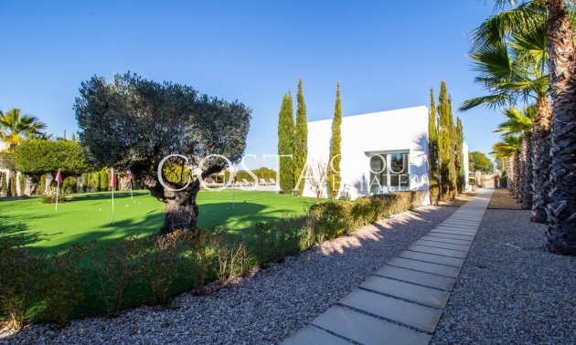 Herverkoop - Villa -
Orihuela Costa - Las Colinas Golf