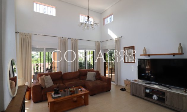 Herverkoop - Villa -
Catral - Catral Centro