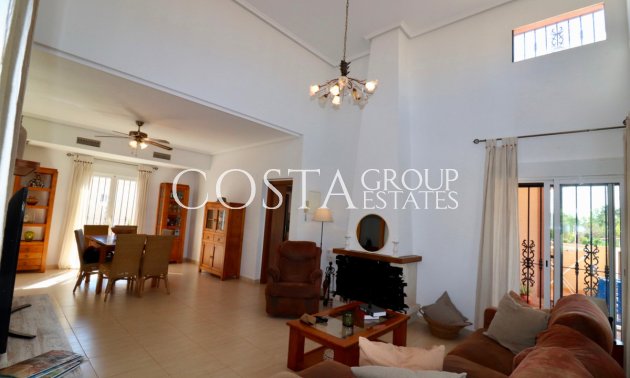 Herverkoop - Villa -
Catral - Catral Centro