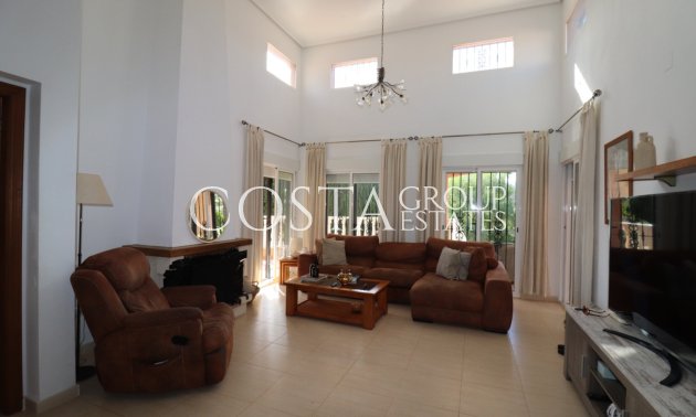 Herverkoop - Villa -
Catral - Catral Centro