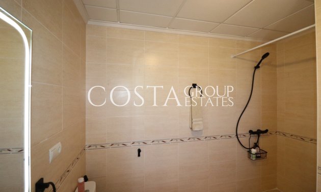 Herverkoop - Villa -
Catral - Catral Centro