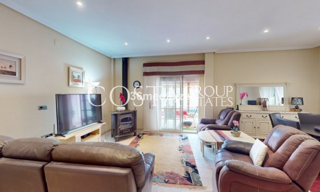 Herverkoop - Villa -
Murcia - Dolores