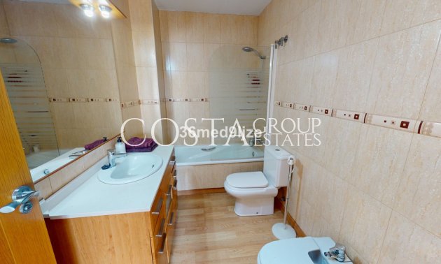 Herverkoop - Villa -
Murcia - Dolores