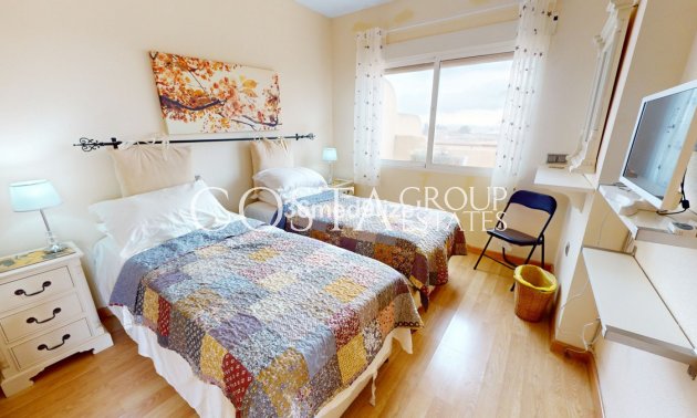 Herverkoop - Villa -
Murcia - Dolores