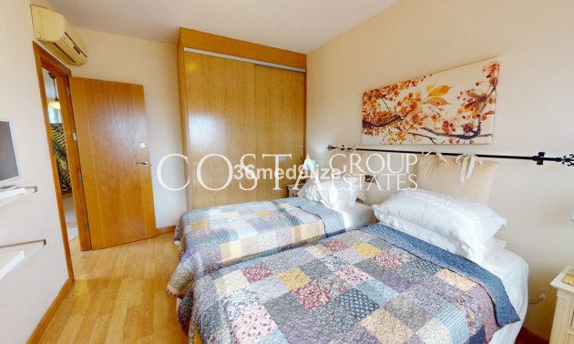 Herverkoop - Villa -
Murcia - Dolores