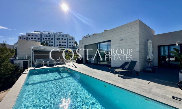 Herverkoop - Villa -
Orihuela Costa - Las Colinas Golf