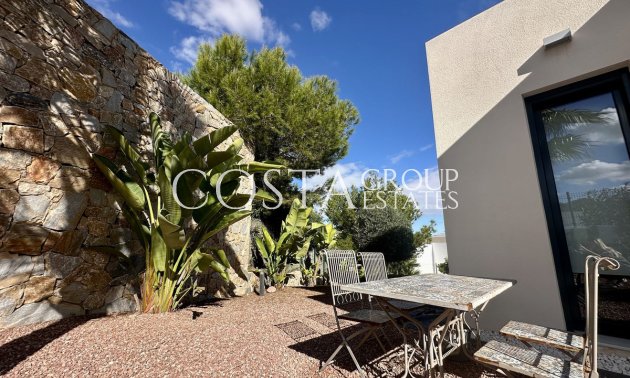 Herverkoop - Villa -
Orihuela Costa - Las Colinas Golf