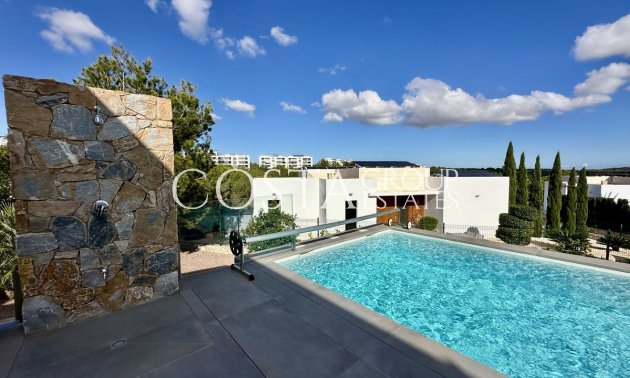 Herverkoop - Villa -
Orihuela Costa - Las Colinas Golf