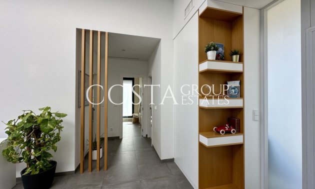 Herverkoop - Villa -
Orihuela Costa - Las Colinas Golf