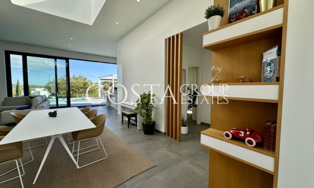 Herverkoop - Villa -
Orihuela Costa - Las Colinas Golf